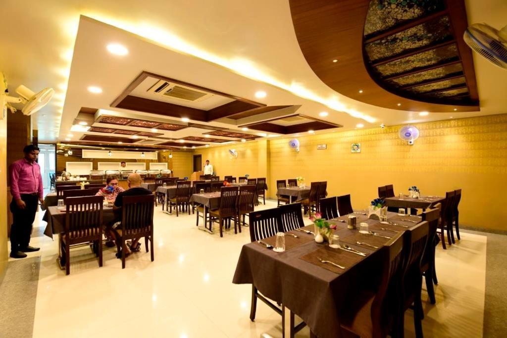 Hotel Jataka Inn Bodh Gaya Luaran gambar